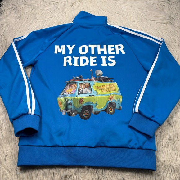 Scooby Doo Scoob Movie Promotional Jacket My Other Ride Mystery Van Adult S